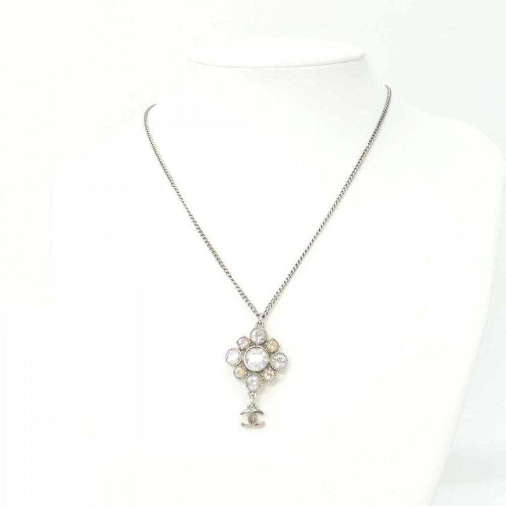 CHANEL Yellow Necklace - Picture 5 of 5